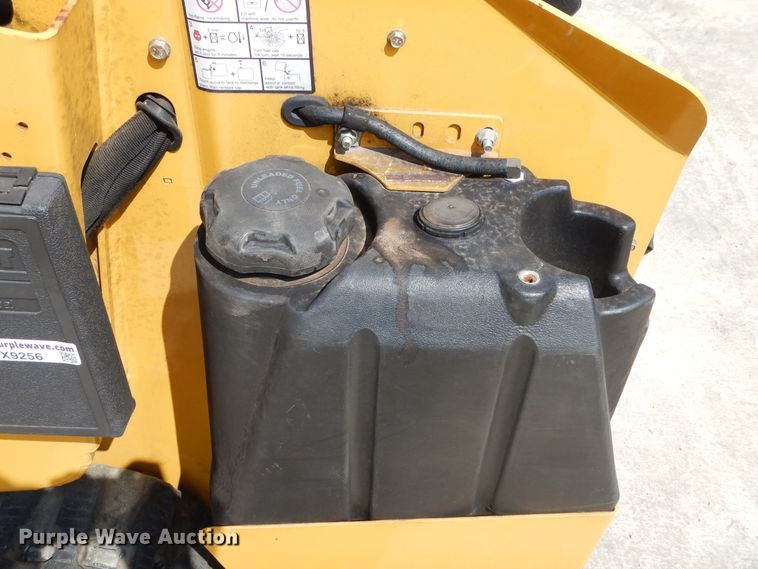 image for item FX9256 2016 Vermeer FTX25 trencher