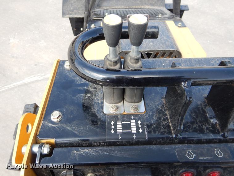 image for item FX9257 2016 Vermeer FTX25 trencher