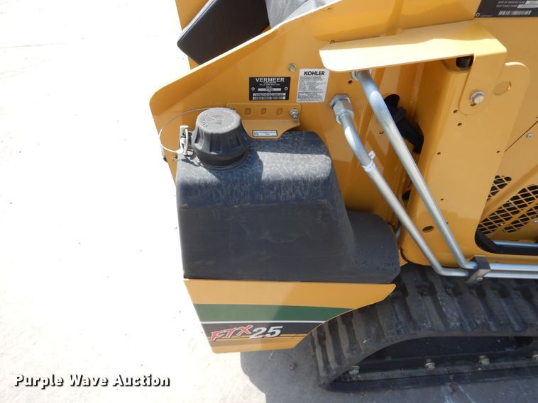 image for item FX9257 2016 Vermeer FTX25 trencher