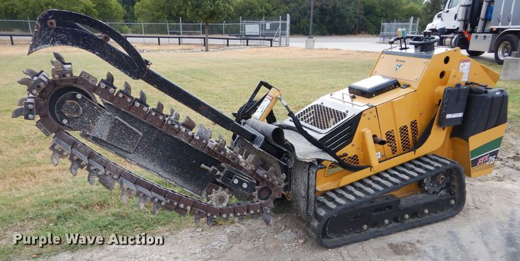 image for item FX9258 2016 Vermeer FTX25 trencher