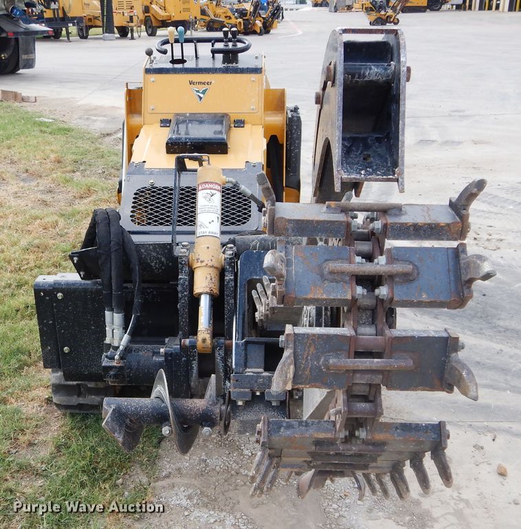 image for item FX9258 2016 Vermeer FTX25 trencher