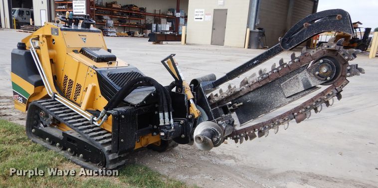 image for item FX9258 2016 Vermeer FTX25 trencher