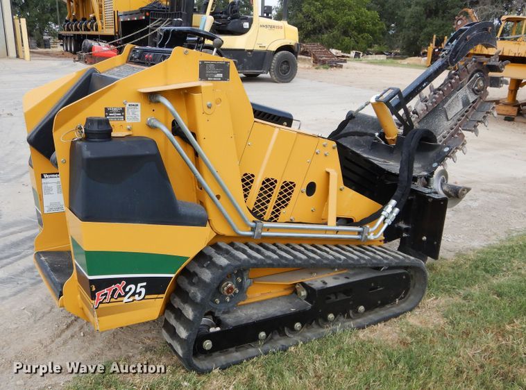 image for item FX9258 2016 Vermeer FTX25 trencher
