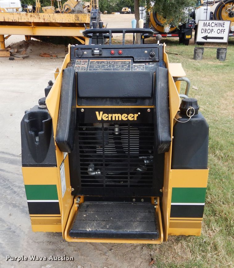 image for item FX9258 2016 Vermeer FTX25 trencher