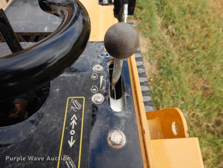 image for item FX9258 2016 Vermeer FTX25 trencher