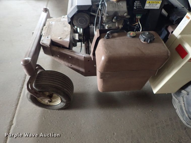 image for item GB9300 Grasshopper 727 ZTR lawn mower