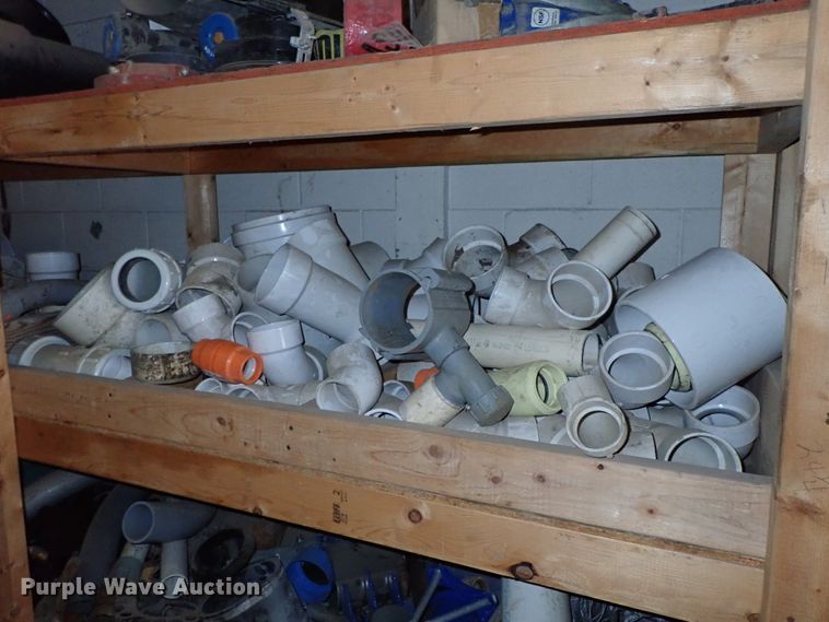 image for item GB9301 Pipe and fittings