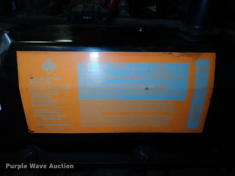 image for item GB9349 2001 International B250 7.3L V8 diesel engine