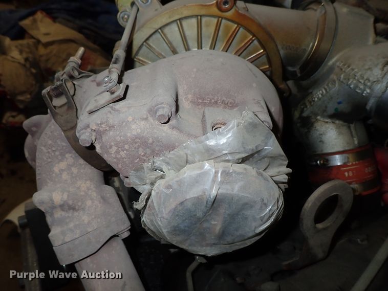 image for item GB9349 2001 International B250 7.3L V8 diesel engine