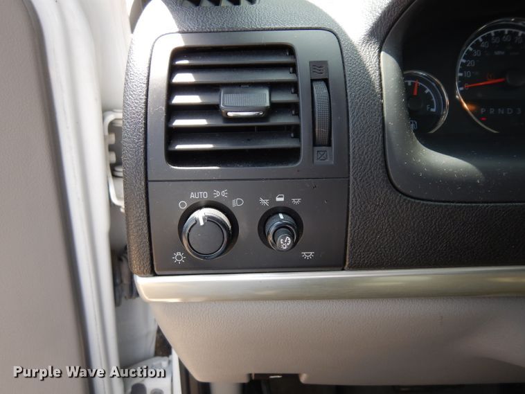 image for item GG9063 2008 Chevrolet Uplander van