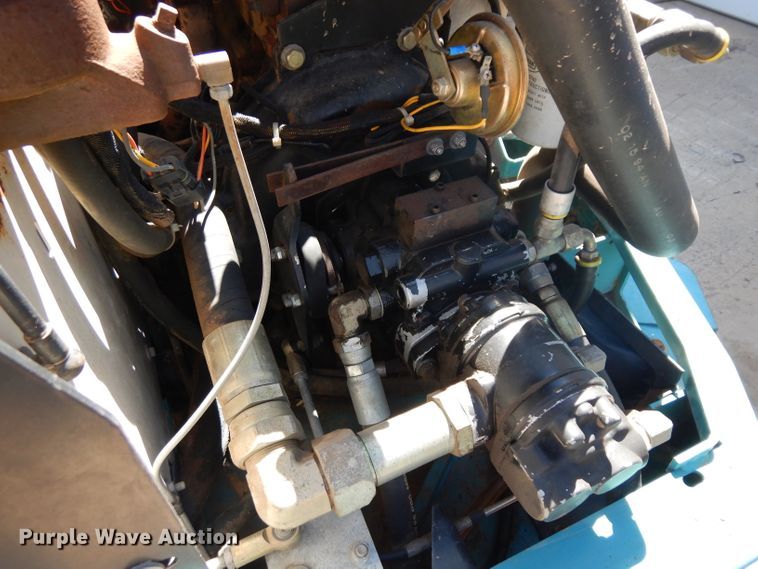 image for item GG9086 Tennant sweeper