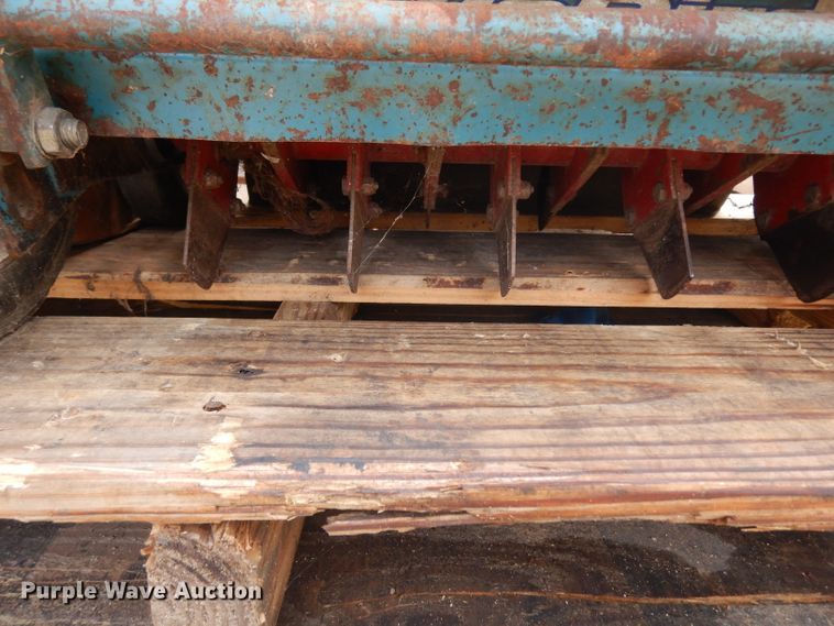 image for item GG9099 Lawn and garden equipment