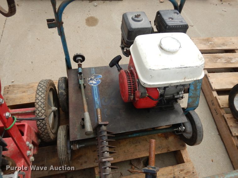 image for item GG9099 Lawn and garden equipment