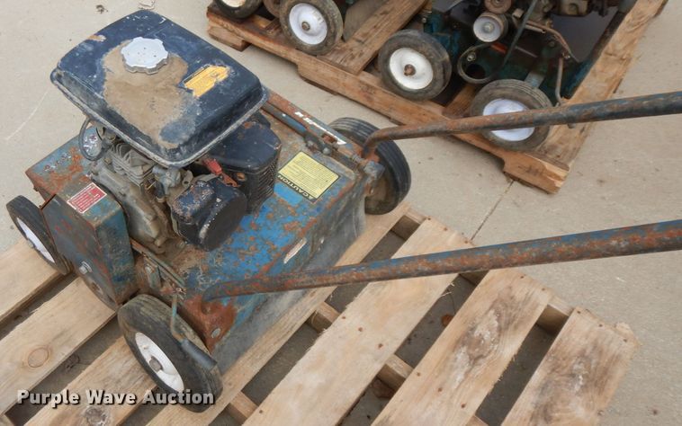 image for item GG9099 Lawn and garden equipment