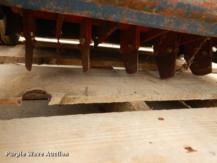 image for item GG9099 Lawn and garden equipment