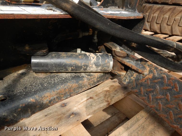 image for item GG9102 Bobcat skid steer tree forks