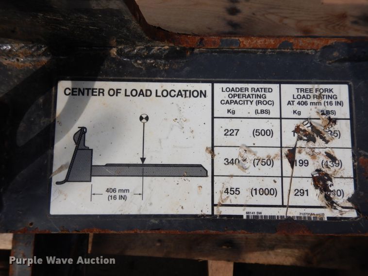 image for item GG9102 Bobcat skid steer tree forks