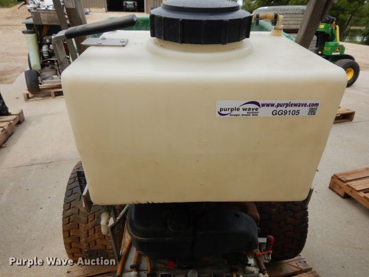 image for item GG9105 (2) Permagreen spreaders