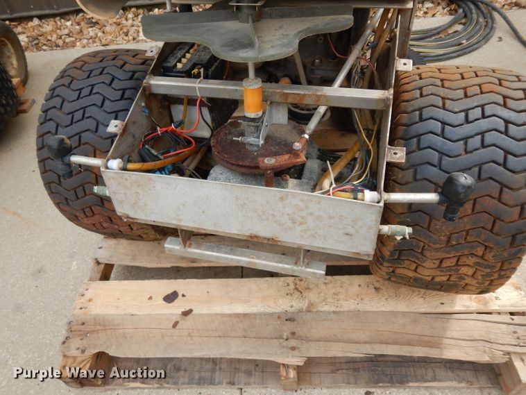 image for item GG9105 (2) Permagreen spreaders