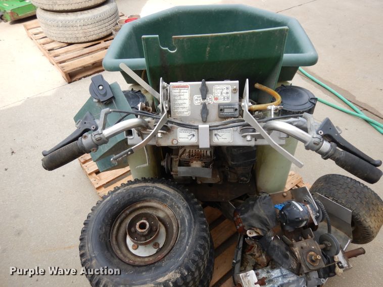 image for item GG9105 (2) Permagreen spreaders