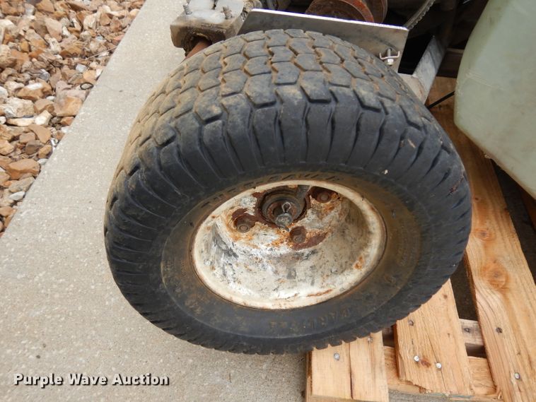 image for item GG9105 (2) Permagreen spreaders