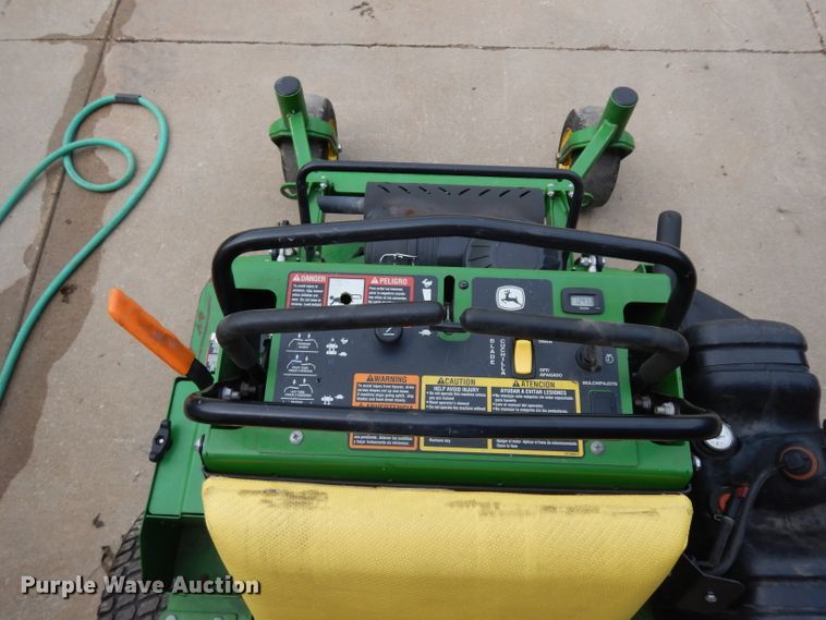 image for item GG9108 2017 John Deere 648R QT ZTR lawn mower