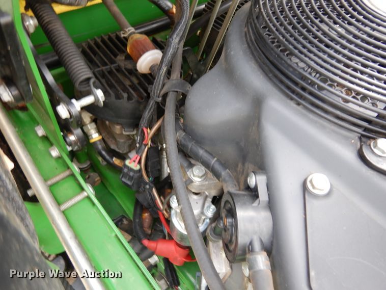 image for item GG9108 2017 John Deere 648R QT ZTR lawn mower