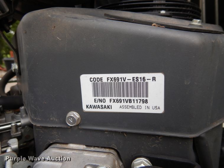 image for item GG9108 2017 John Deere 648R QT ZTR lawn mower