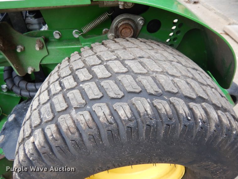 image for item GG9108 2017 John Deere 648R QT ZTR lawn mower