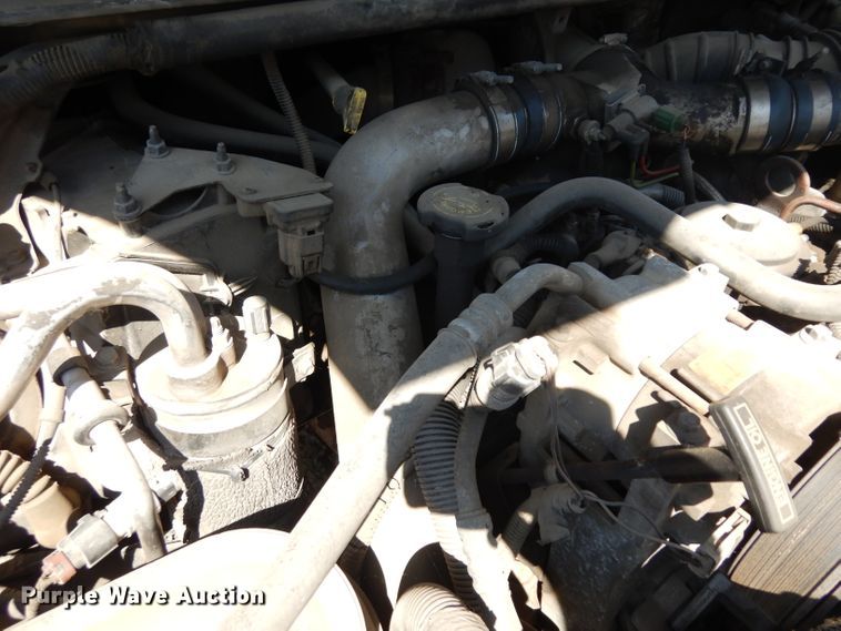 image for item GG9126 1999 Ford F450 Super Duty flatbed truck