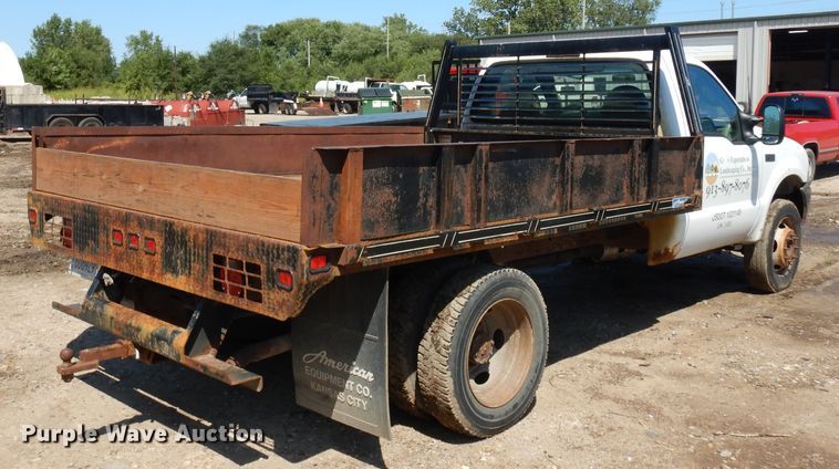 image for item GG9127 2003 Ford F450 Super Duty flatbed truck