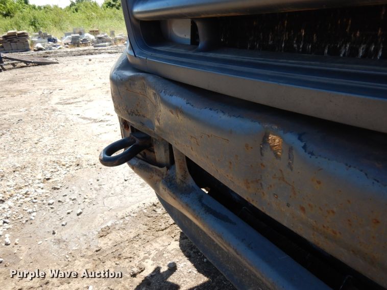 image for item GG9127 2003 Ford F450 Super Duty flatbed truck