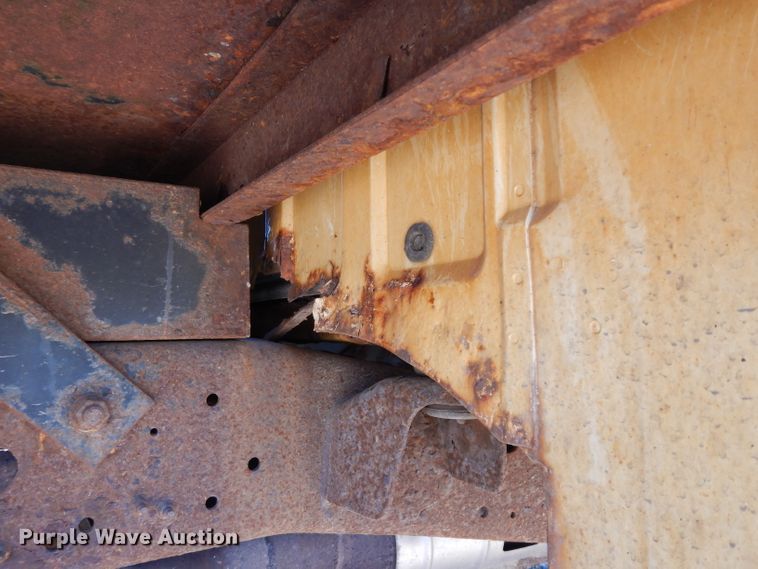 image for item GG9127 2003 Ford F450 Super Duty flatbed truck