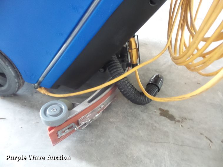 image for item GJ9780 Clarke floor scrubber