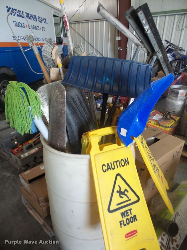 image for item GJ9793 Tools