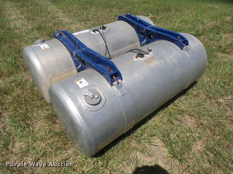 image for item J5394 (2) Peterbilt fuel tanks