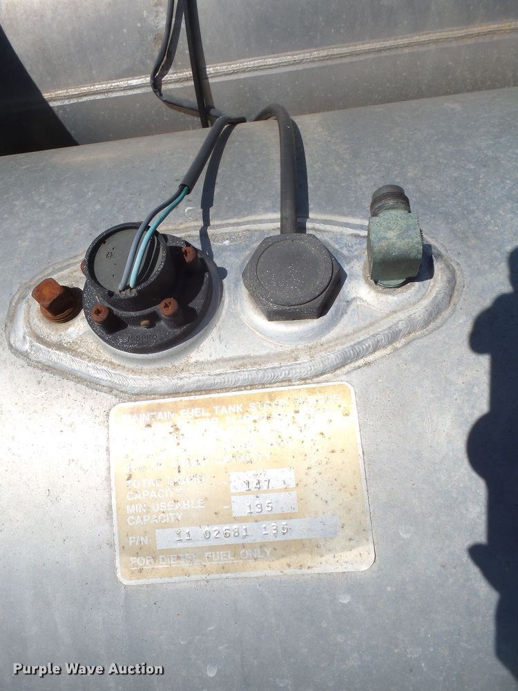 image for item J5394 (2) Peterbilt fuel tanks