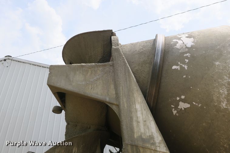 image for item DB10218 1987 Mack RS685LS Value Liner ready mix truck