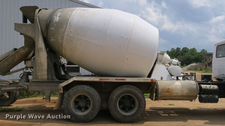 image for item DB10218 1987 Mack RS685LS Value Liner ready mix truck