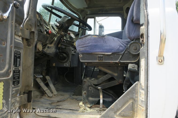 image for item DB10218 1987 Mack RS685LS Value Liner ready mix truck