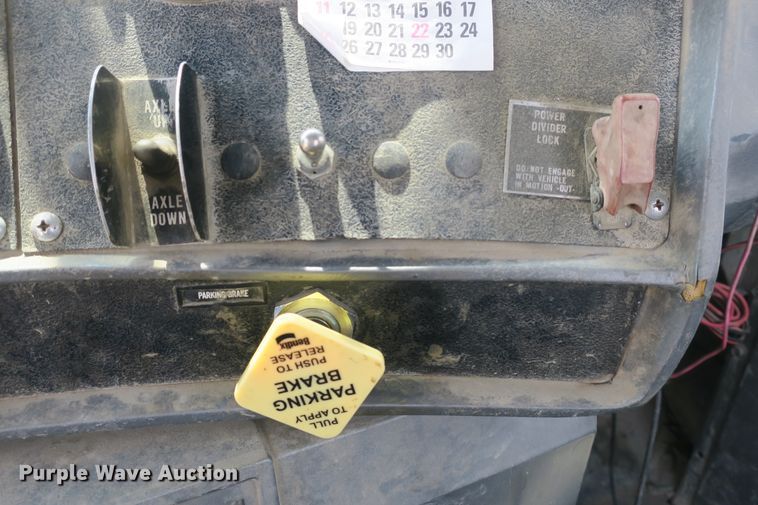 image for item DB10218 1987 Mack RS685LS Value Liner ready mix truck