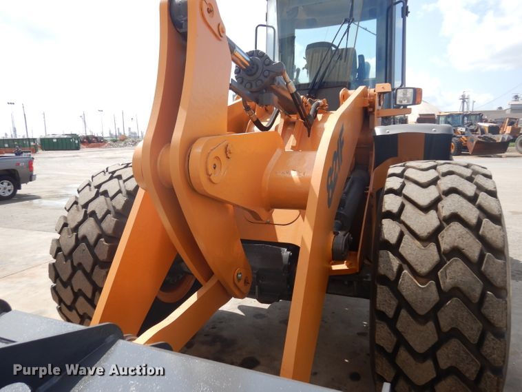 image for item DD3018 2014 Case 821F wheel loader
