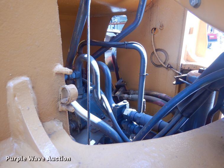 image for item DD3018 2014 Case 821F wheel loader