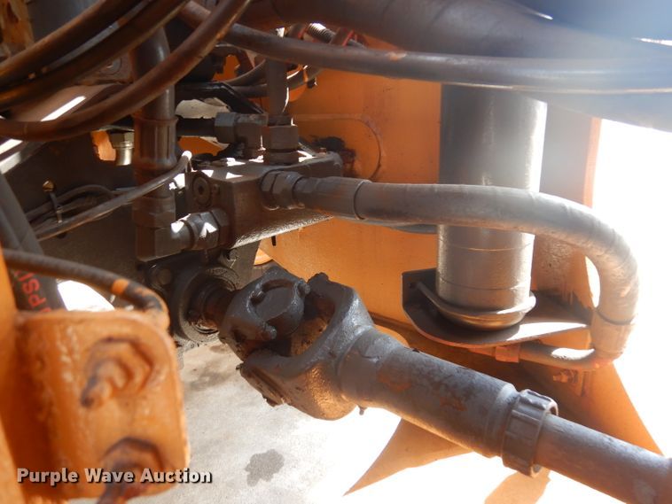 image for item DD3018 2014 Case 821F wheel loader