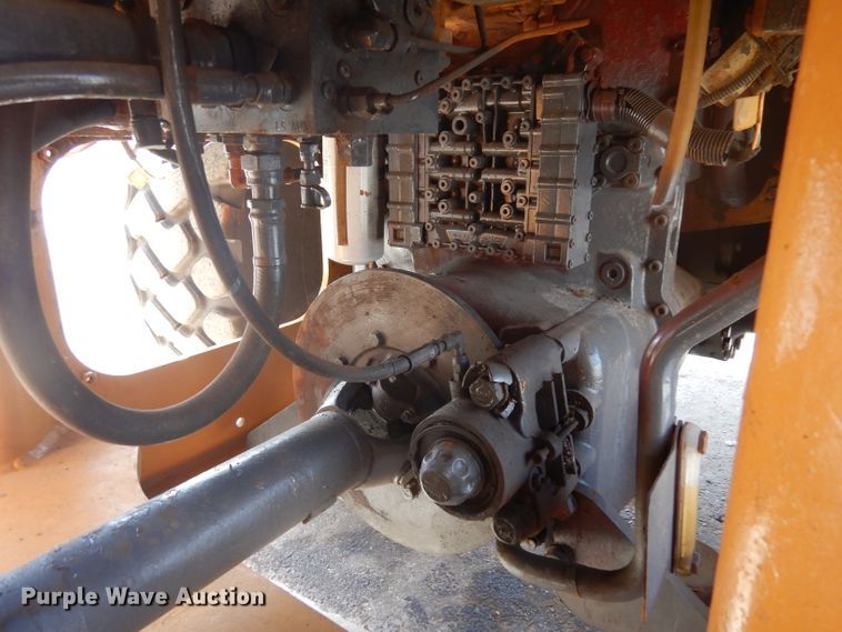 image for item DD3018 2014 Case 821F wheel loader