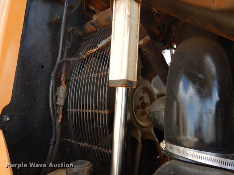 image for item DD3018 2014 Case 821F wheel loader