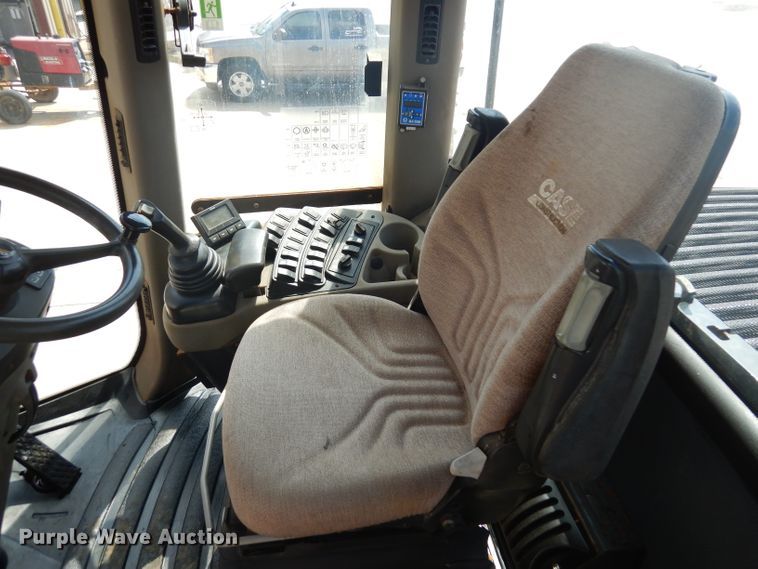 image for item DD3018 2014 Case 821F wheel loader