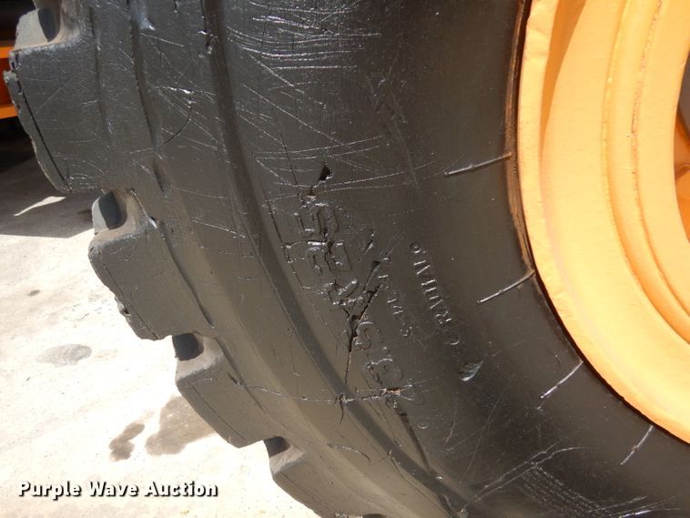 image for item DD3018 2014 Case 821F wheel loader