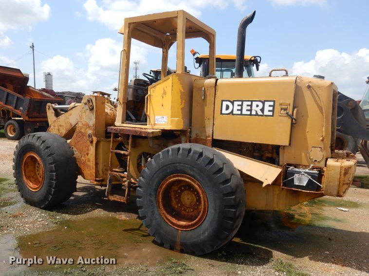 image for item DD3019 1998 John Deere 544H wheel loader