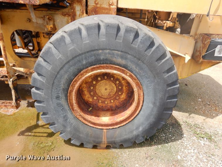 image for item DD3019 1998 John Deere 544H wheel loader